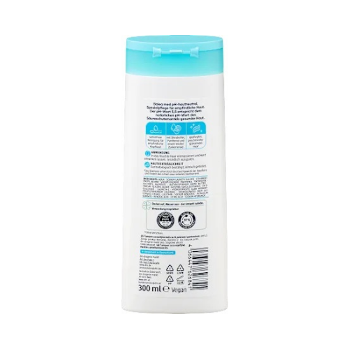 Balea MED pH 5.5 Sensitive Shampoo – For Sensitive Scalp, Skin-Neutral (300 ml)